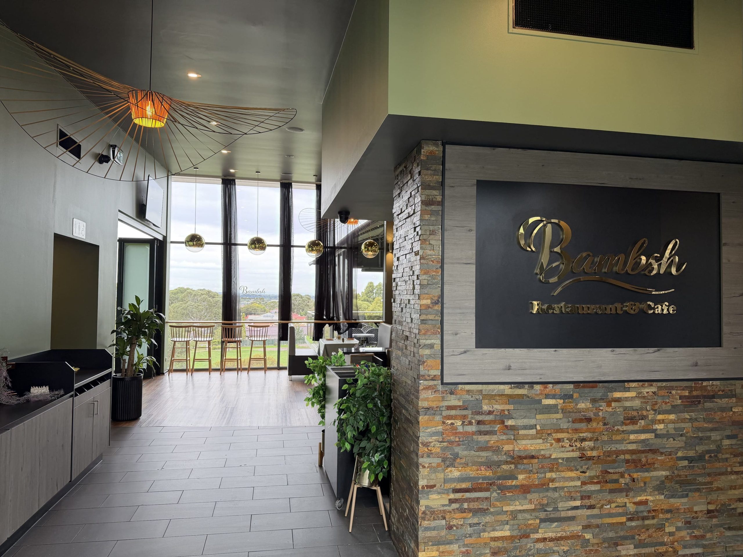 The welcoming dining room at Bambsh